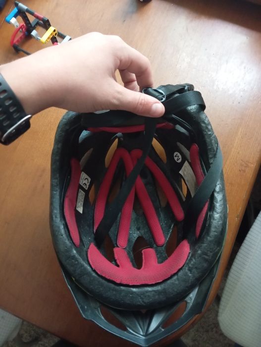 Продам вело шолом LYNX