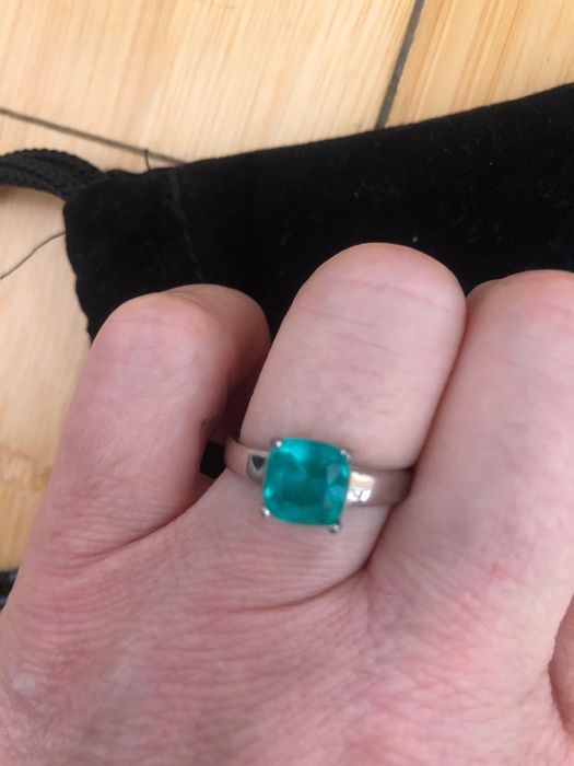 Серебрянные серьги , шармы