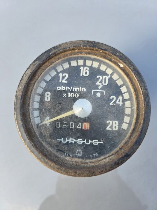 Ursus C360, C355 Licznik obrotów i motogodzin, traktometr, obrotomierz
