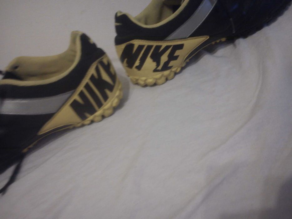 nike 42/41/26,2 czarne żółte super stan