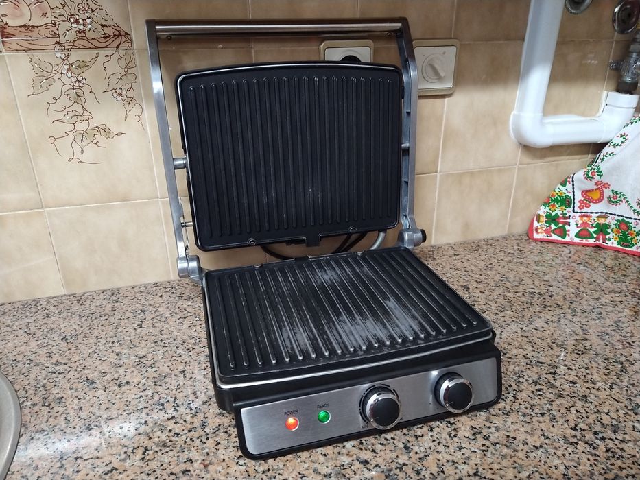 Tostadeira grelhador sanduicheira grill casa quarto apartamento vivenda escritório gabinete carro cozinha sala.