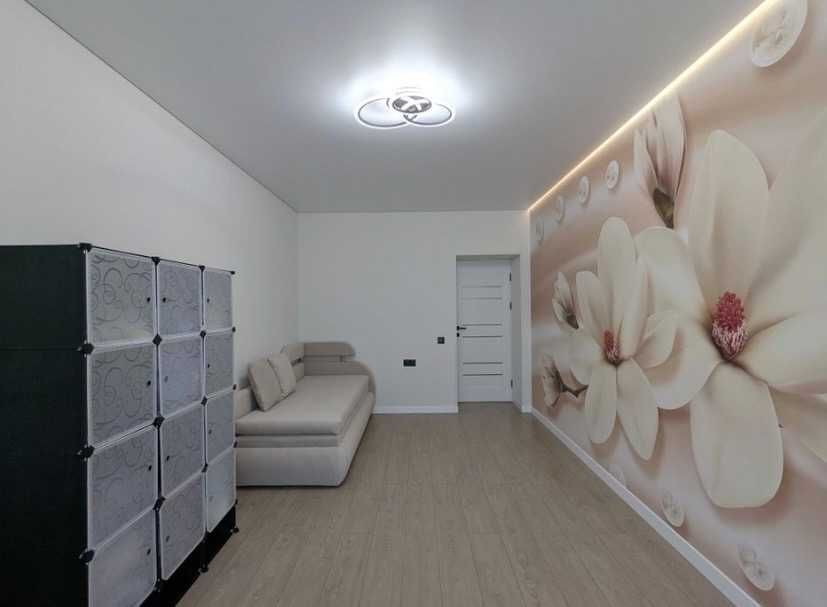 Продам 2 кімн. кв-ру на ХТЗ ЖК Миру 3, вул Миру 49