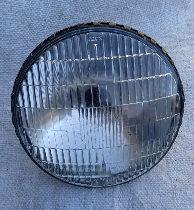 Продам фари і стікла .