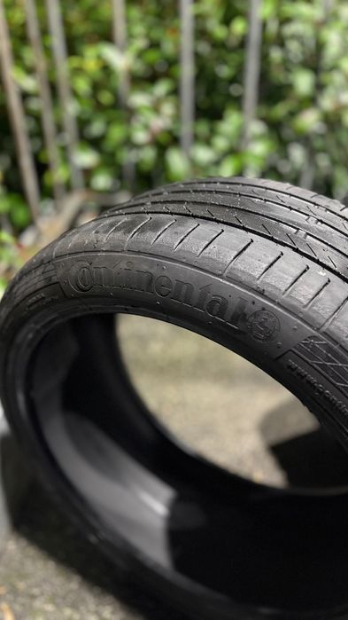 2 Pneus 225/40 R18 Continental