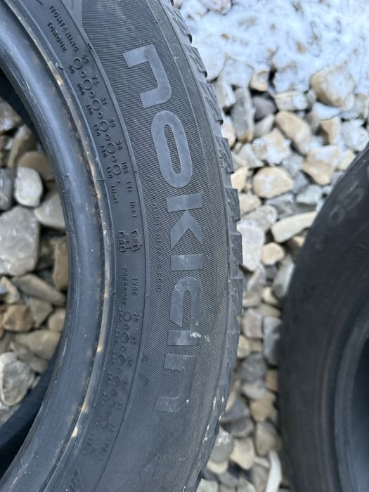 Резина Шини 205/55 R16 Nokian weatherproof