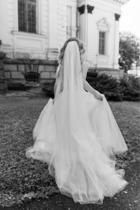 Весільна сукня літня