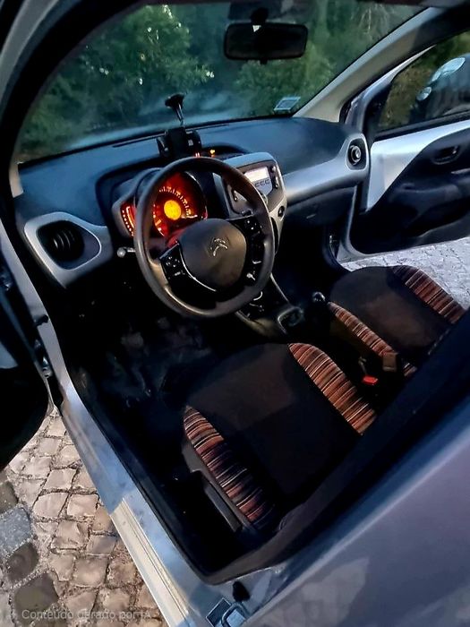 Citroën C1 1.0 VTi — photo 5