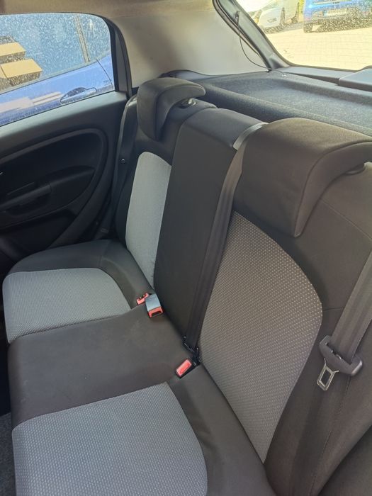 Vendo Fiat punto 2010