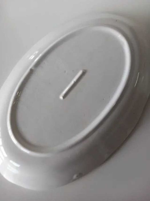 Travessa pequena de loica