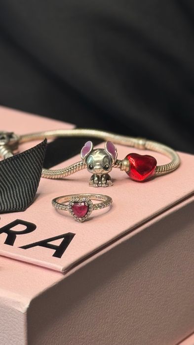 Sprzedam bransoletkę i pierścionek Pandora