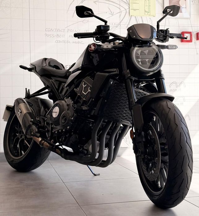 Honda CB  1000R Black Edition