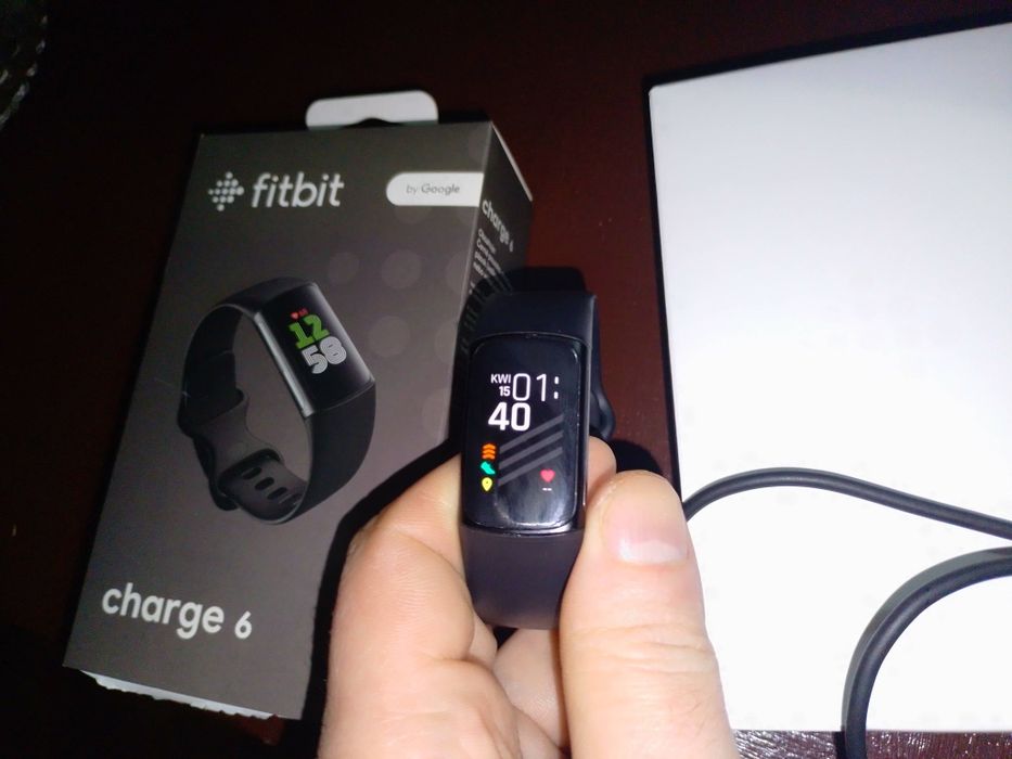Fitbit charge 6..
