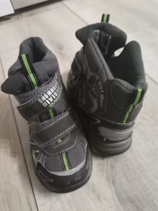 Zimowe buty 30 na rzepy
