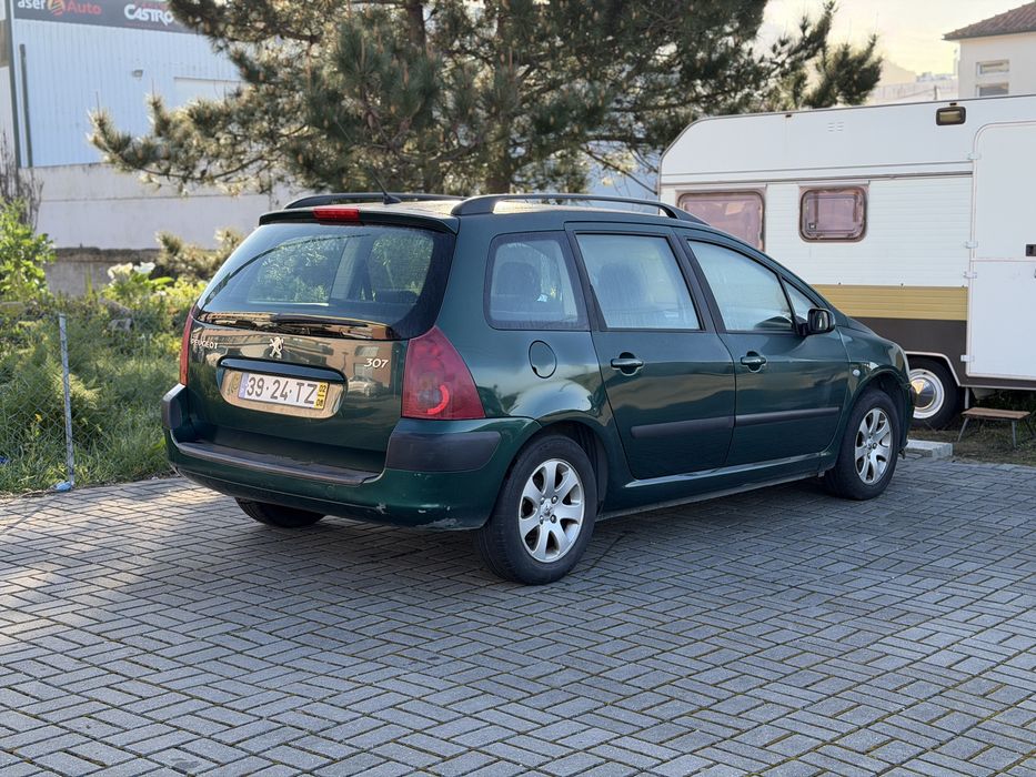 Peugeot 307 SW - 1.4cc gasolina otimo estado