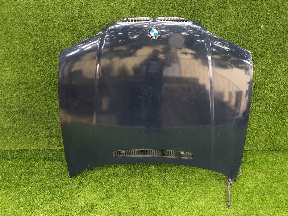 Capo bmw E46 fase 1 Sedan ou touring Cinza prata e Azul escuro muitíssimo bom estado originais compatível com modelos desde 1998 a 2001