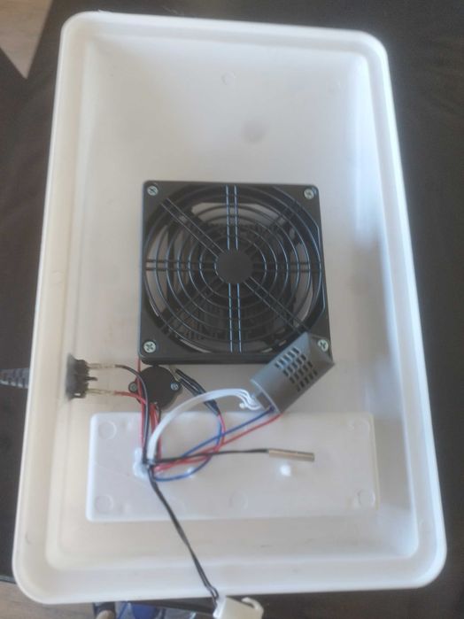 chocadeira 24 ovos viragem por rolos