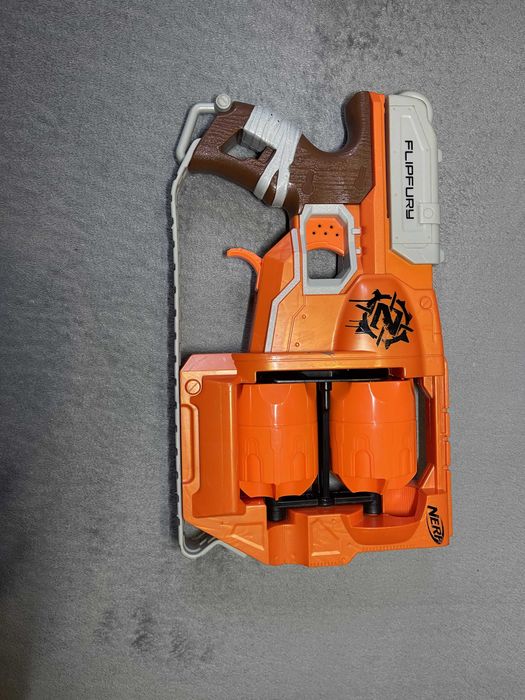 Nerf Zombie Strike FlipFury A9603