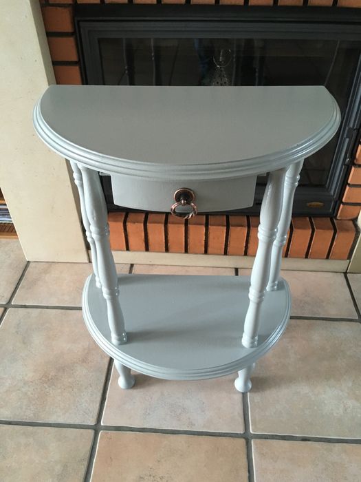 Mesa meia lua como nova