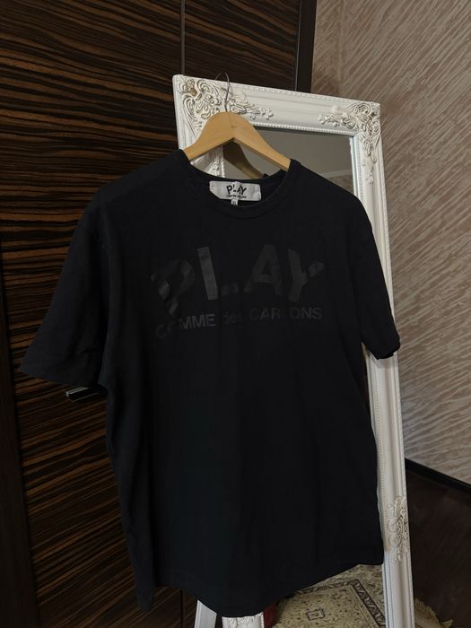 Футболка  Comme des Garçons Play