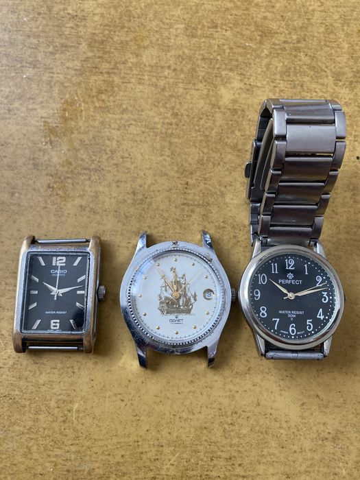 Часи casio  мт 1235 полет