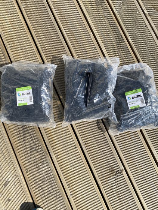 Szpilki do lini kroplujacej. 150 szt