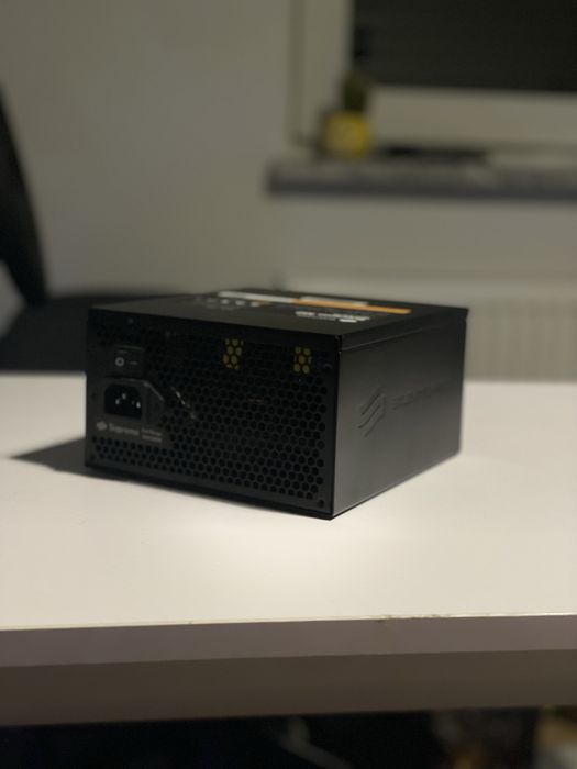 SilentiumPC Supremo M2 Gold 550W Zasilacz ATX 80+ Gold