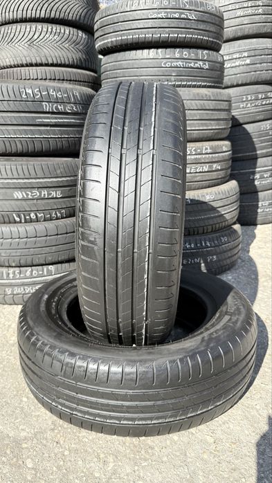 Pneus 205/65r16 Bridgestone Turanza T005* com 85% piso