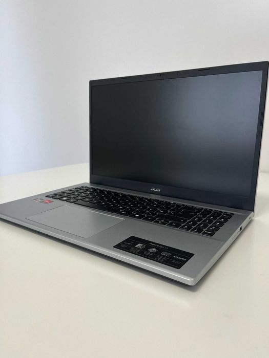 Acer Aspire Go 15 Laptop/ Portátil