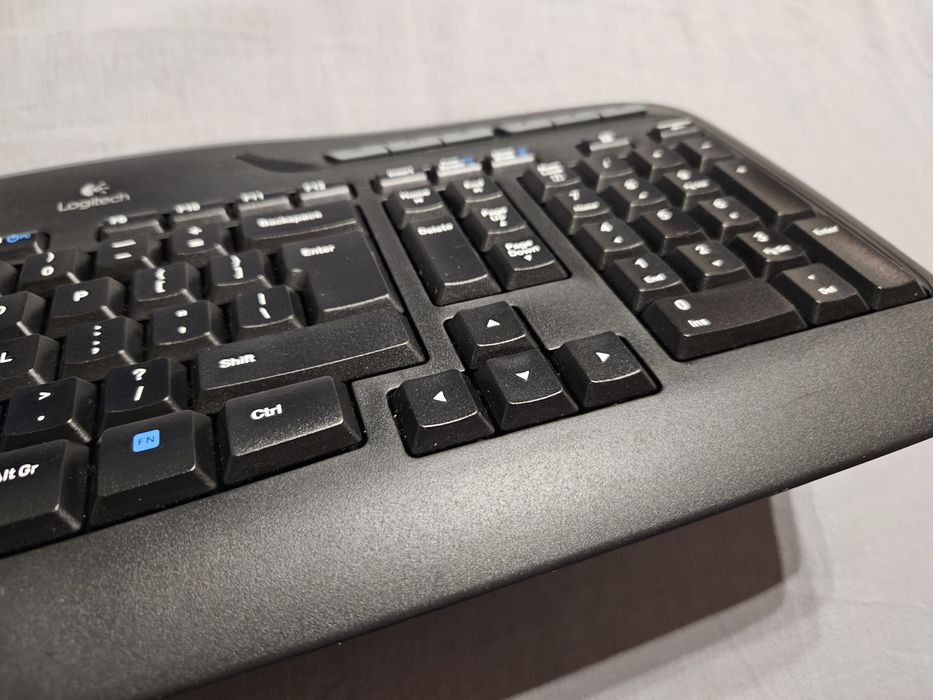Klawiatura Logitech K330