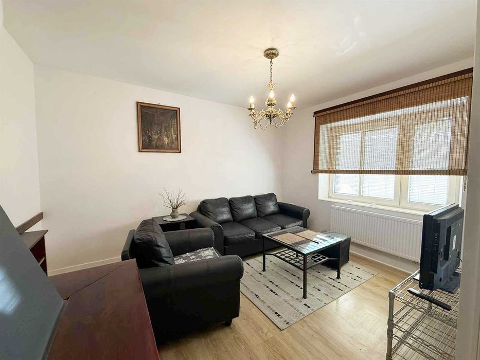 Ładne 2 pokojowe na Zarzeczu