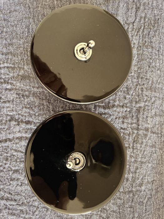 Włączniki Zangra porcelanowe switch.011.002. Dwie sztuki