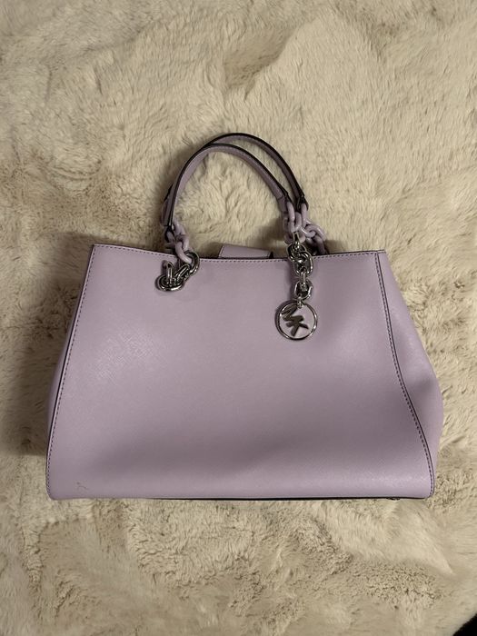 Michael Kors оригінал нова купувалась за 178 доларів