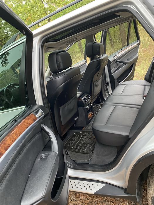 BMW X5 E70 35d M57