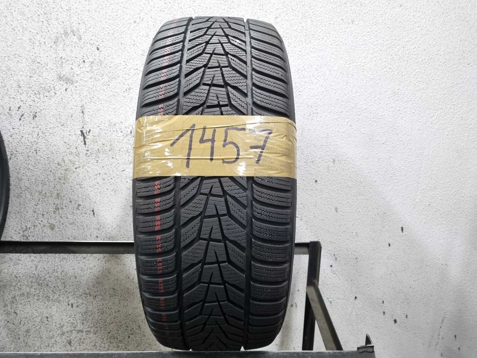 235/45/19 99V Hankook Winter Icept Evo 3 D.2724