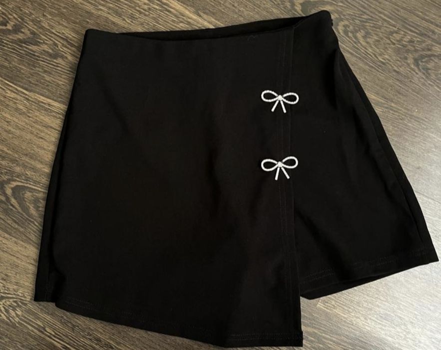 Продам спідницю-шорти