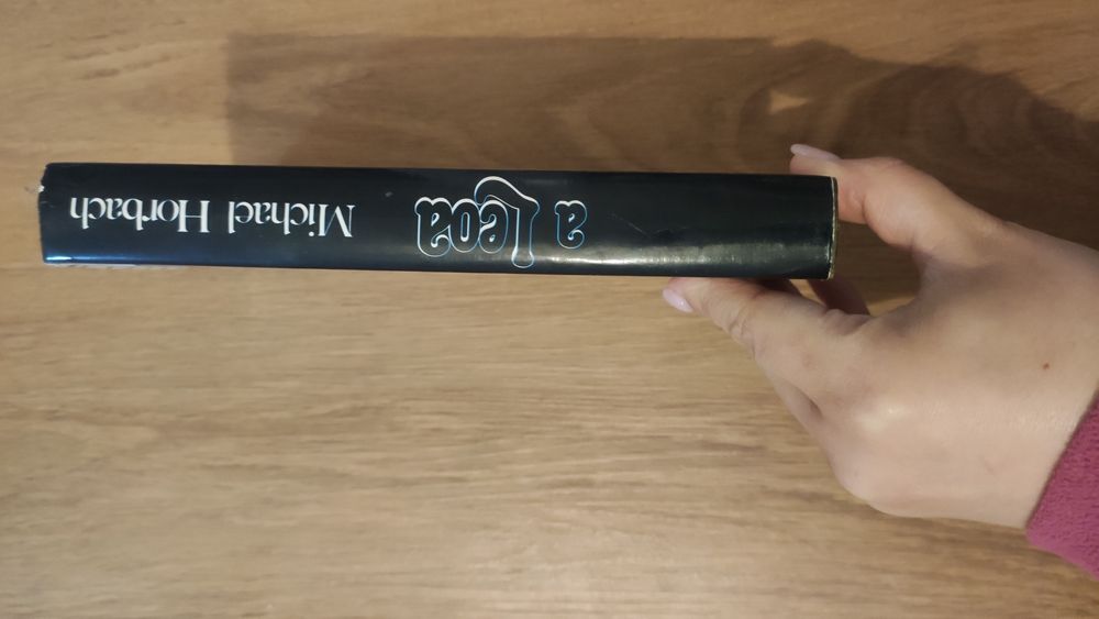 Livro "A Leoa" de Michael Horbach