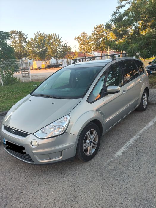 Ford S-Max — fotografia 2