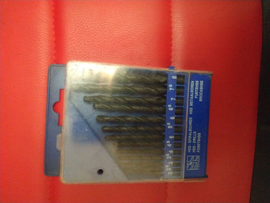 Набор сверл от 2 до 8 мм. Шаг через 0,5 мм. Всего 13 шт.