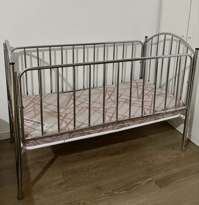 Berço de bebe.
