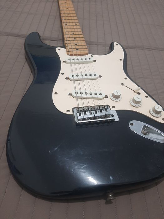 Fender stratocaster squier de 1994