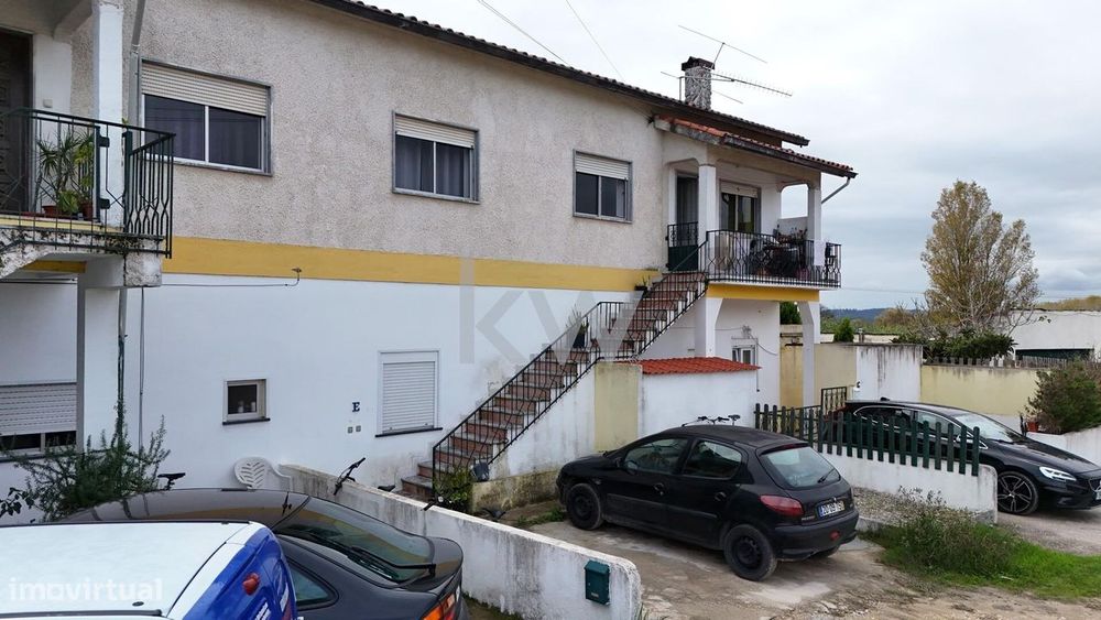 Prédio c/ 5 apartamentos | Condeixa-a-Velha | Coimbra | Investimento