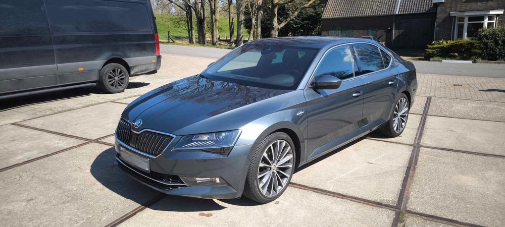 Skoda Superb Superb 2018 L&K