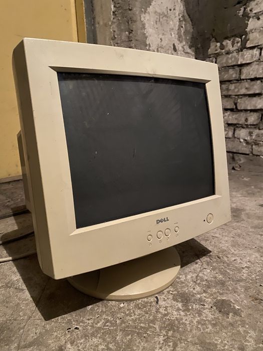 Monitor Dell M570