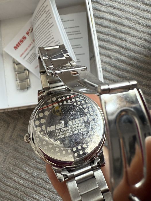 Наручний годинник Miss Sixty