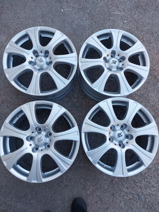 Диски Audi Q7  5*130