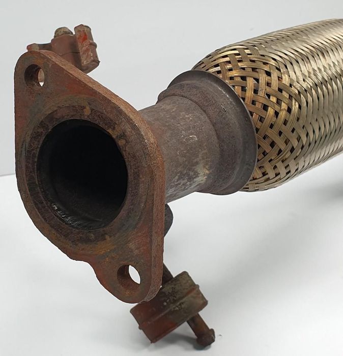 KATALIZATOR KOLEKTOR WYDECHOWY FORD FOCUS MK2 2.0 16V 7M51-5F297-FA T2A1A