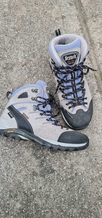 Bota Bestard caminhada