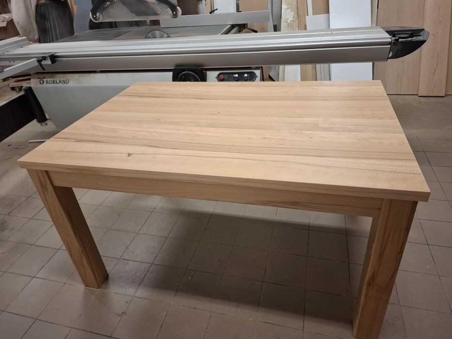 Stół z drewna bukowego  140/95