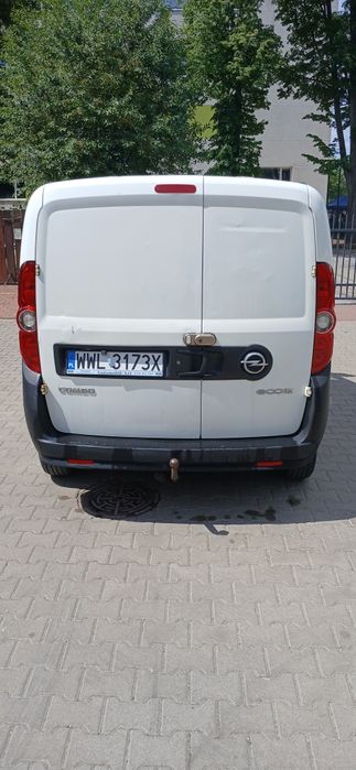 Opel Combo 2014r  1.3 (duży pobór oleju)