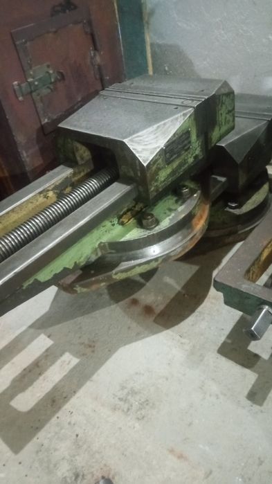 Свердлільний станок2м 112, Всн 20, нс 12, тіски